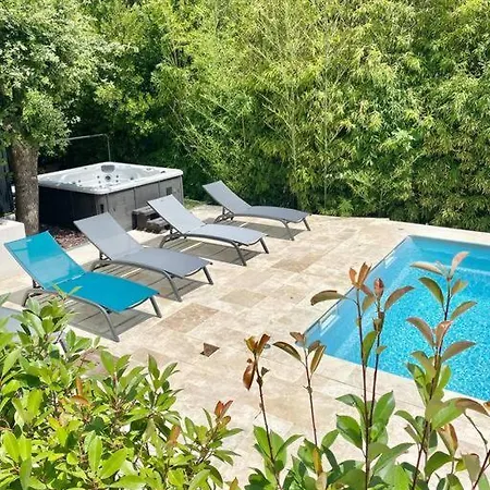 Maria 8/10 Pax Piscine Et Spa Villa *