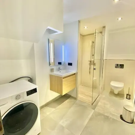 Maria 8/10 Pax Piscine Et Spa Villa Fréjus