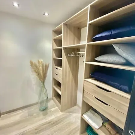 Maria 8/10 Pax Piscine Et Spa Villa *
